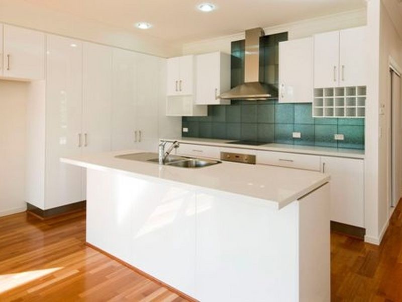 2 Lyra Court, Robina QLD 4226