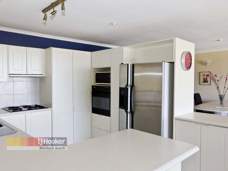 27/54 Hooker Boulevard, Mermaid Waters QLD 4218