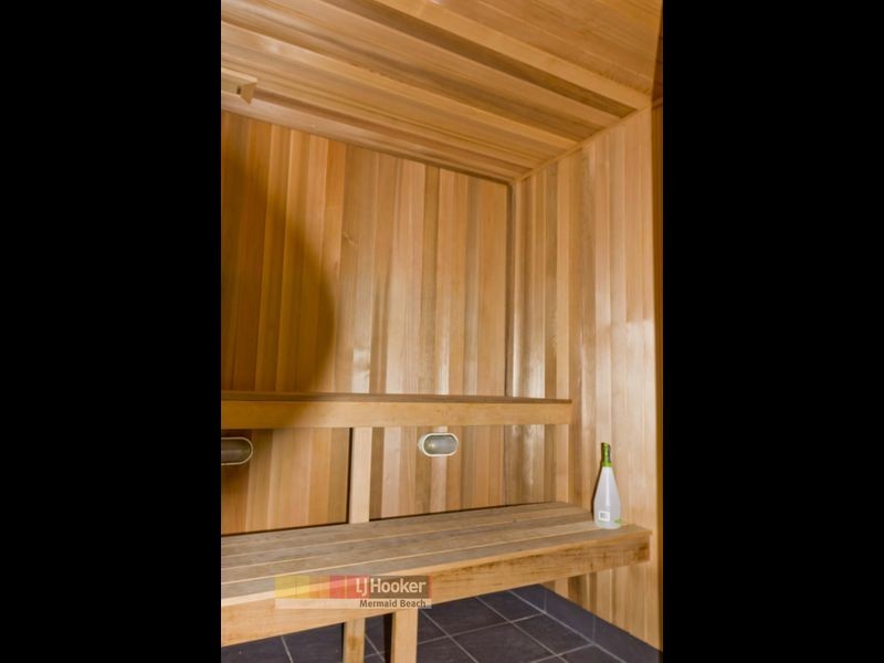 27/54 Hooker Boulevard, Mermaid Waters QLD 4218