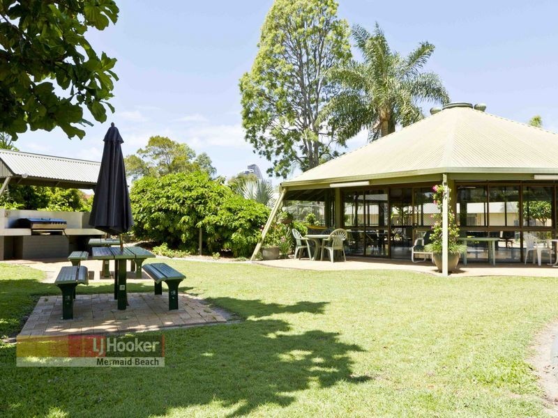 27/54 Hooker Boulevard, Mermaid Waters QLD 4218