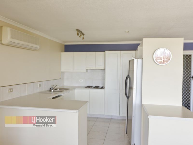 27/54 Hooker Boulevard, Mermaid Waters QLD 4218