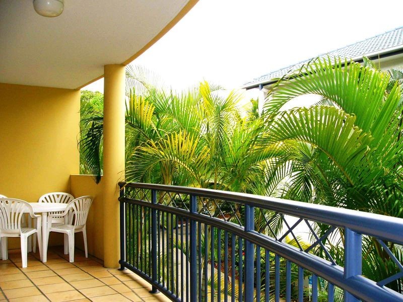 251/2360 Gold Coast Highway, Mermaid Beach QLD 4218