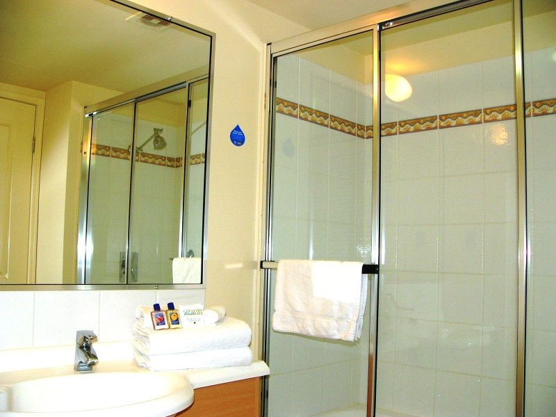 251/2360 Gold Coast Highway, Mermaid Beach QLD 4218