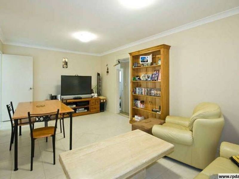 8 Glenelg Avenue, Mermaid Beach QLD 4218