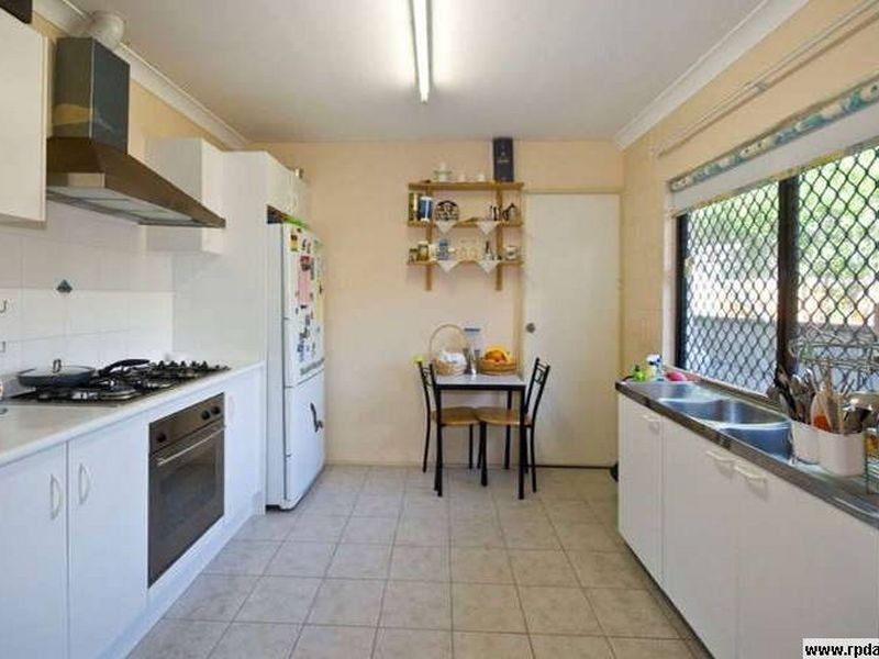 8 Glenelg Avenue, Mermaid Beach QLD 4218