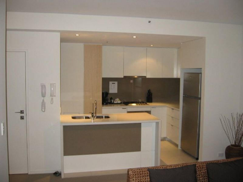 303/14 George Avenue, Broadbeach QLD 4218