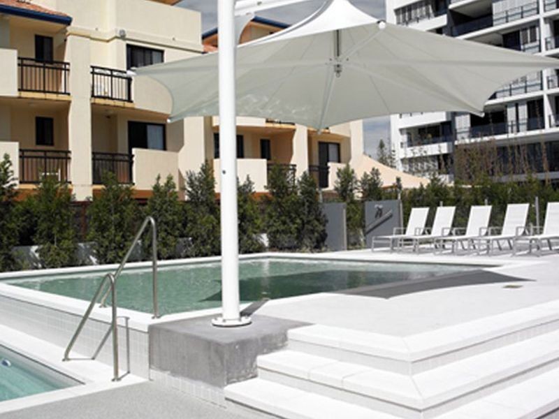 303/14 George Avenue, Broadbeach QLD 4218