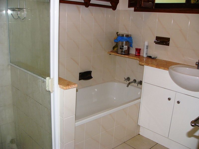 4 Jib Court, Mermaid Waters QLD 4218