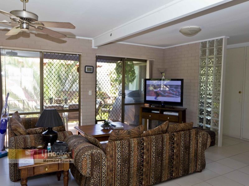 32 Cronulla Avenue, Mermaid Beach QLD 4218