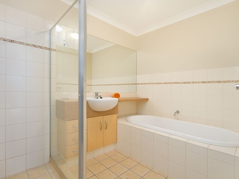 1/46 Dolphin Avenue, Mermaid Beach QLD 4218