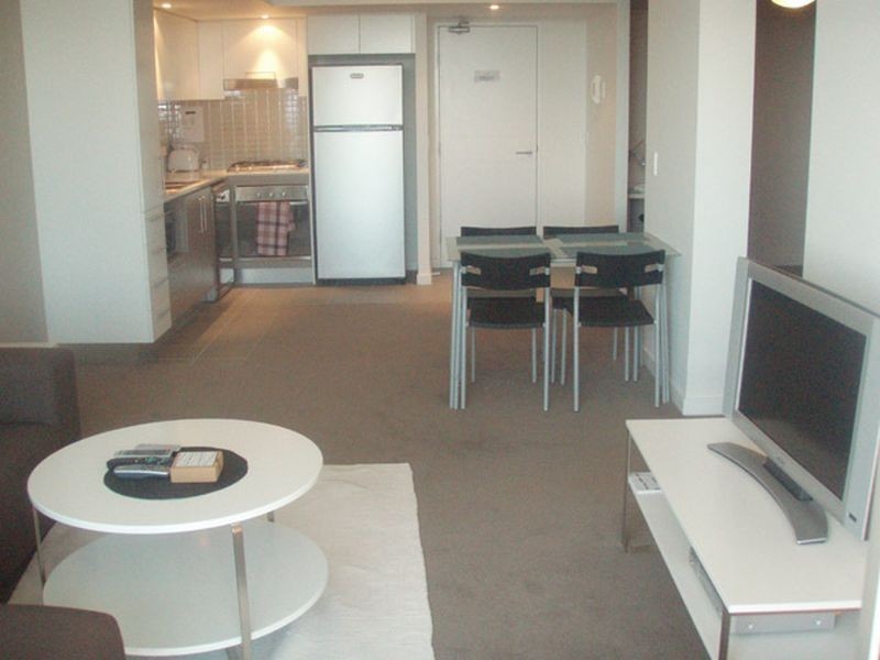 1387/56 Scarborough Street, Southport QLD 4215