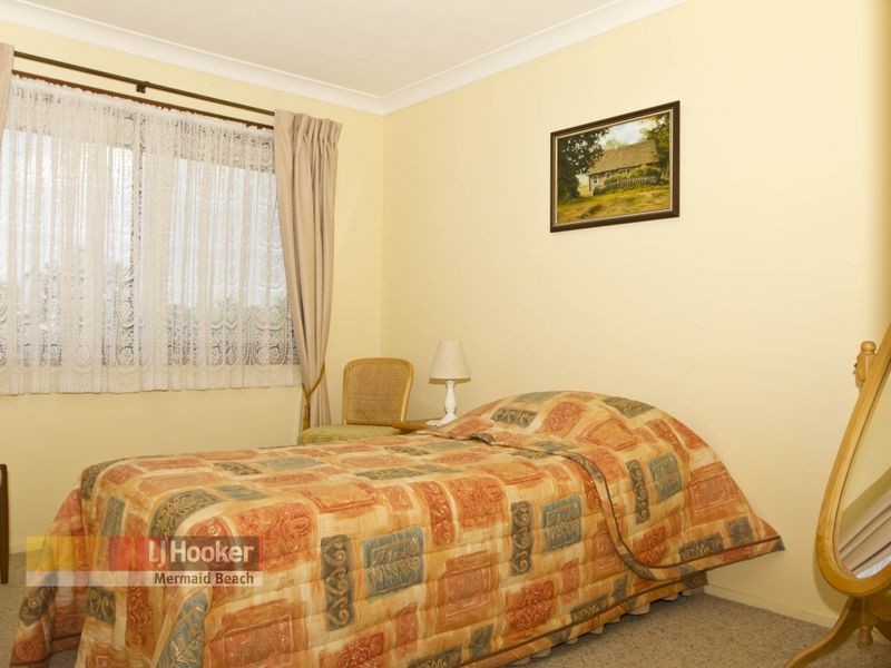 64 Surf Street, Mermaid Waters QLD 4218