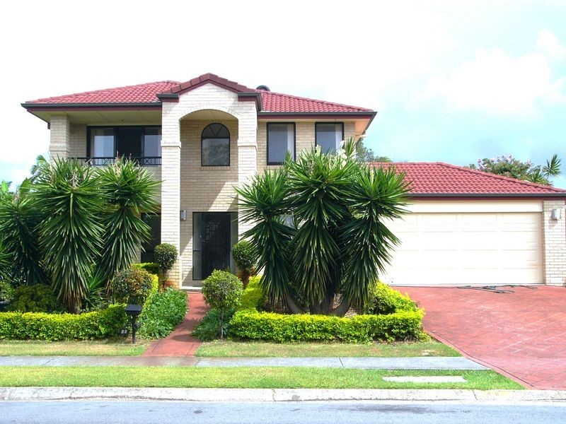 40 Karbunya Street, Mermaid Waters QLD 4218