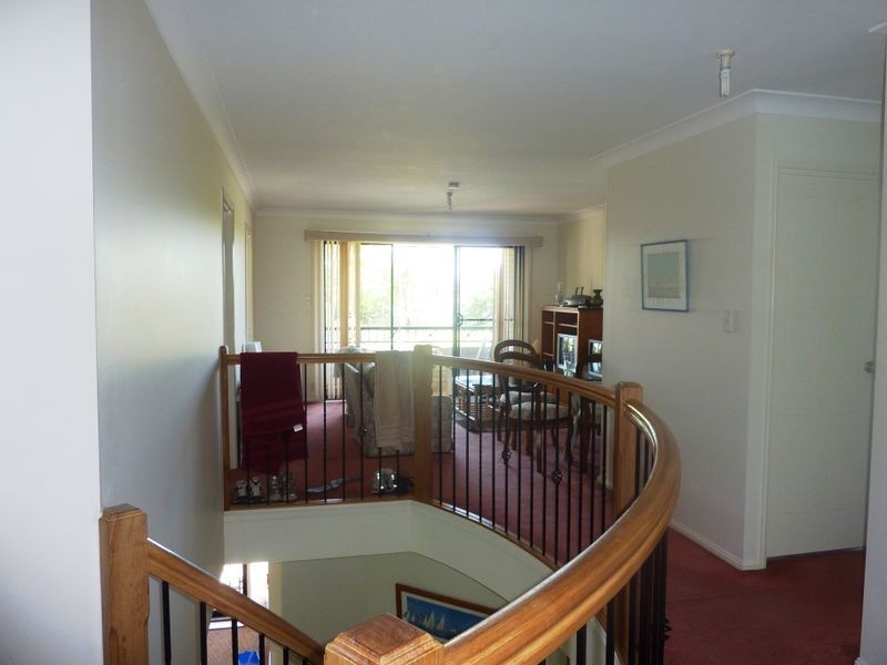 40 Karbunya Street, Mermaid Waters QLD 4218