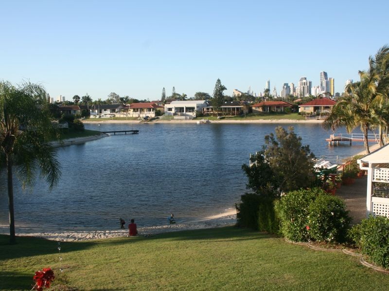 Mermaid Waters QLD 4218