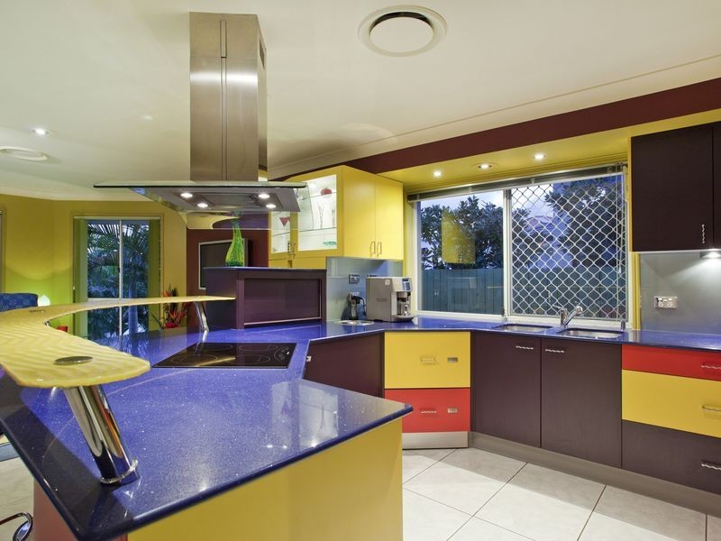 30 Compass Court, Mermaid Waters QLD 4218