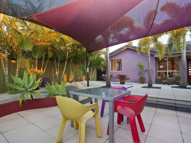 30 Compass Court, Mermaid Waters QLD 4218