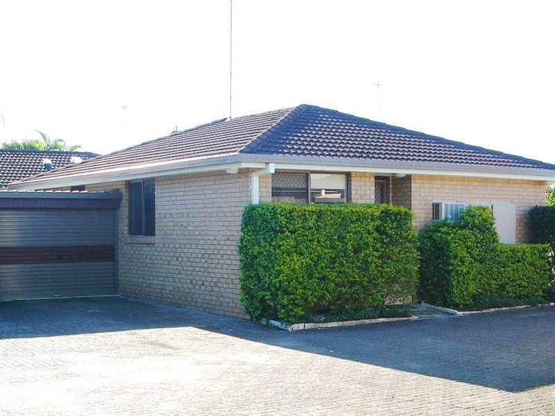 4/3 Duet Drive, Mermaid Waters QLD 4218