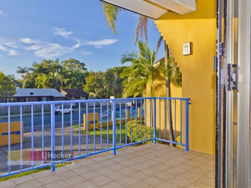 4/6 Oceanic Drive, Mermaid Waters QLD 4218