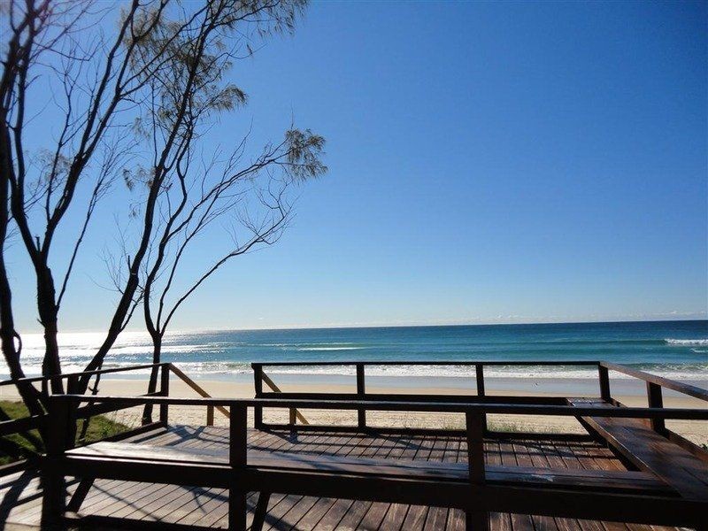 14 Seabeach Avenue, Mermaid Beach QLD 4218