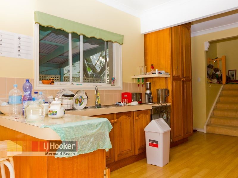 14 Seabeach Avenue, Mermaid Beach QLD 4218