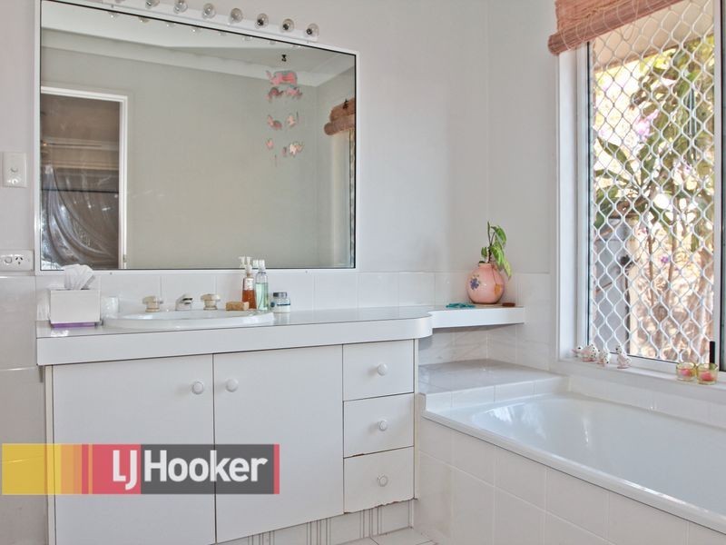 6 Carnoustie Court, Robina QLD 4226