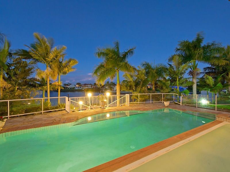 51 Portobello Drive, Mermaid Waters QLD 4218