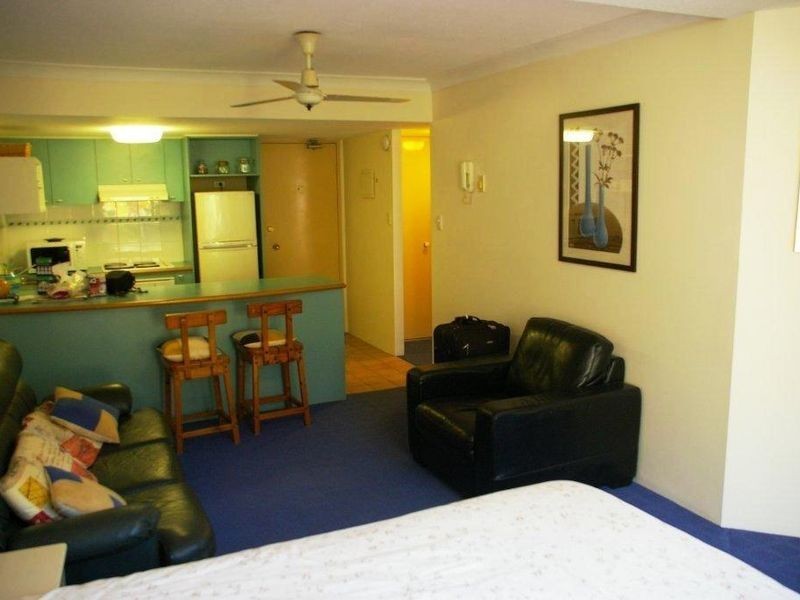 10/14 Genoa Street, Surfers Paradise QLD 4217