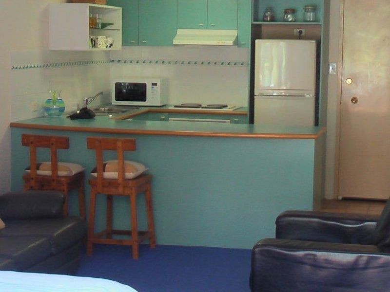 10/14 Genoa Street, Surfers Paradise QLD 4217