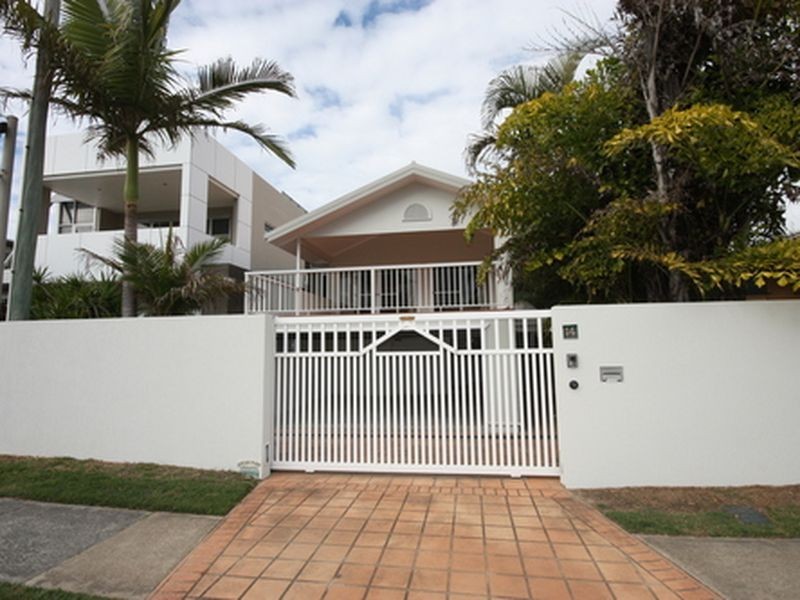 14 Arthur Street, Mermaid Beach QLD 4218