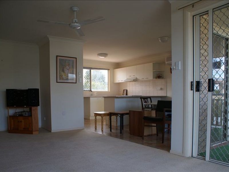 18/2 Pine Avenue, Beenleigh QLD 4207