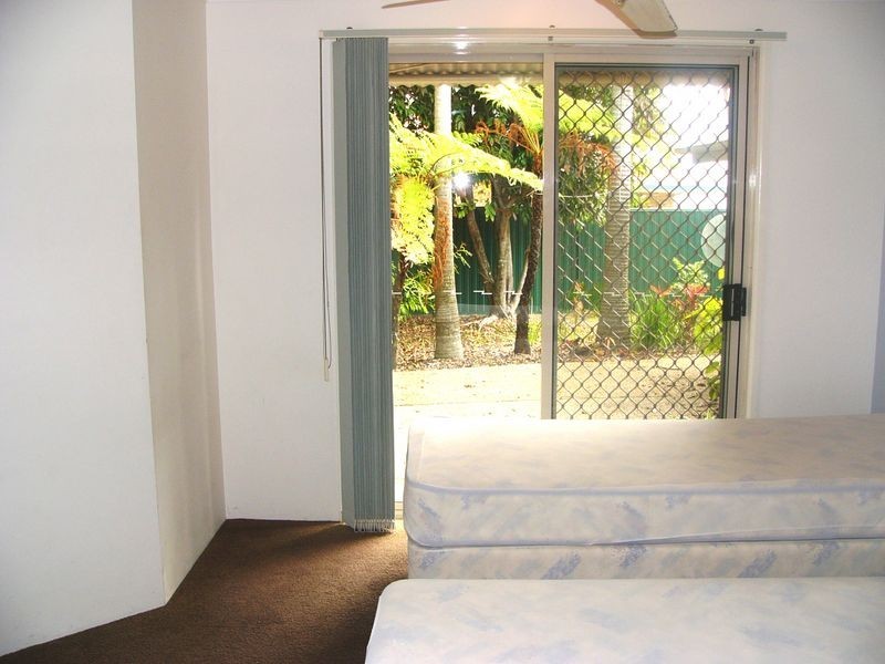 60/2320 Gold Coast Highway, Mermaid Beach QLD 4218