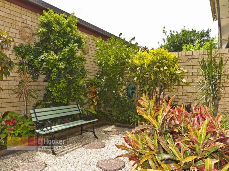 4/7 Aquila Court, Mermaid Waters QLD 4218