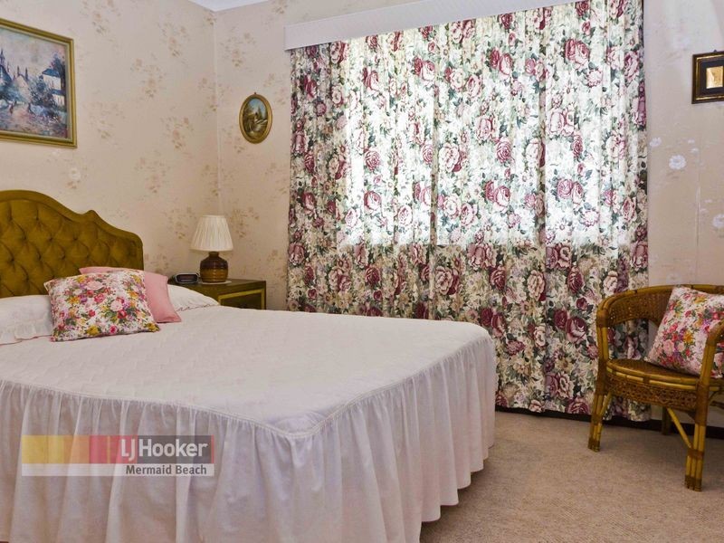 4/7 Aquila Court, Mermaid Waters QLD 4218