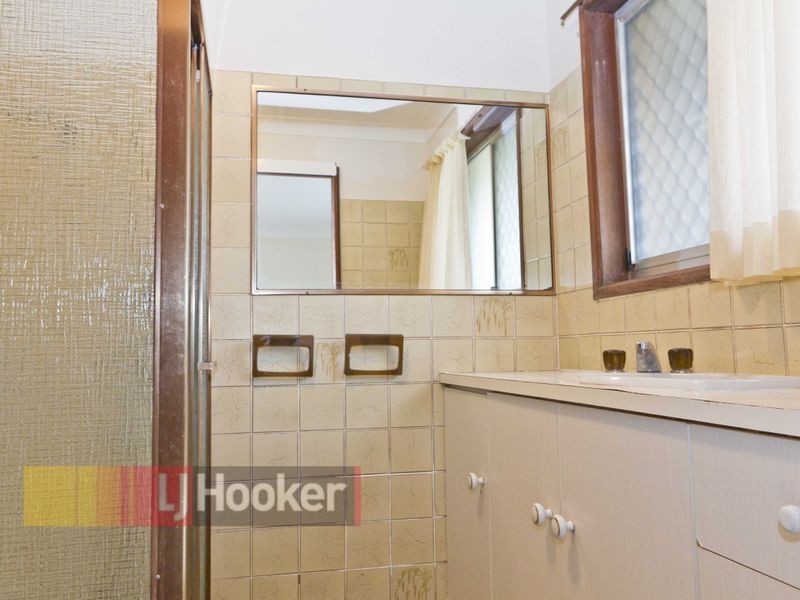 26 Rumrunner Street, Mermaid Waters QLD 4218