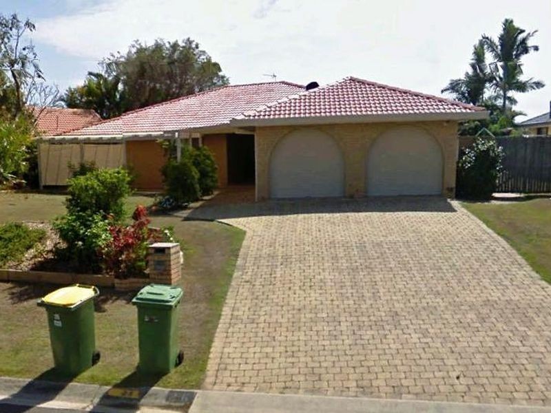 26 Rumrunner Street, Mermaid Waters QLD 4218