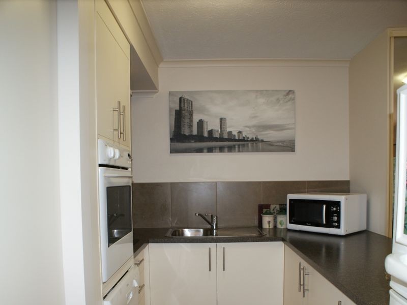 3/27 Whiting Street, Labrador QLD 4215