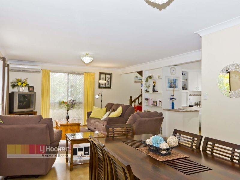 1/2218 Gold Coast Highway, Mermaid Beach QLD 4218