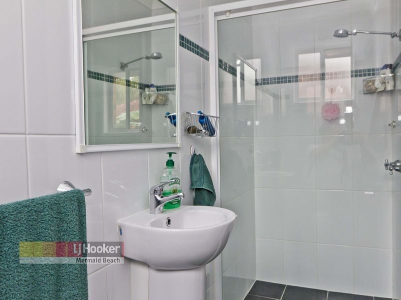 1/2218 Gold Coast Highway, Mermaid Beach QLD 4218