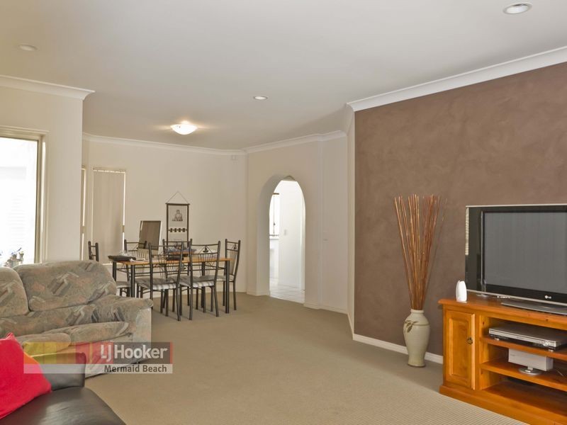 161 Dunlin Drive, Burleigh Waters QLD 4220