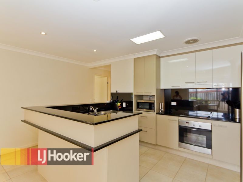 10 Parlour Place, Robina QLD 4226