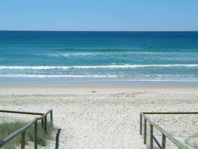 1/26 Francis Street, Mermaid Beach QLD 4218