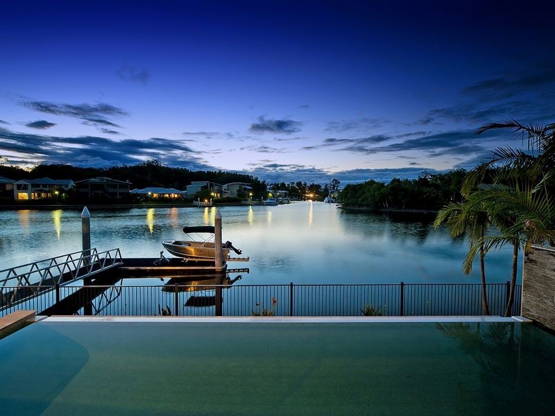 24 Buccaneer Way, Coomera Waters QLD 4209