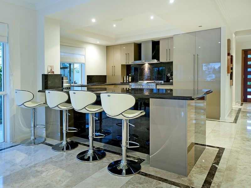 24 Buccaneer Way, Coomera Waters QLD 4209