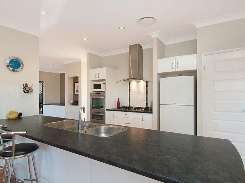 17 Islandview Terrace, Ormeau Hills QLD 4208