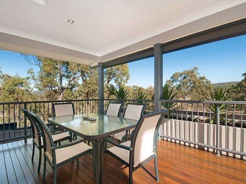 17 Islandview Terrace, Ormeau Hills QLD 4208