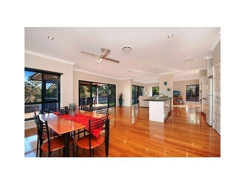 17 Islandview Terrace, Ormeau Hills QLD 4208