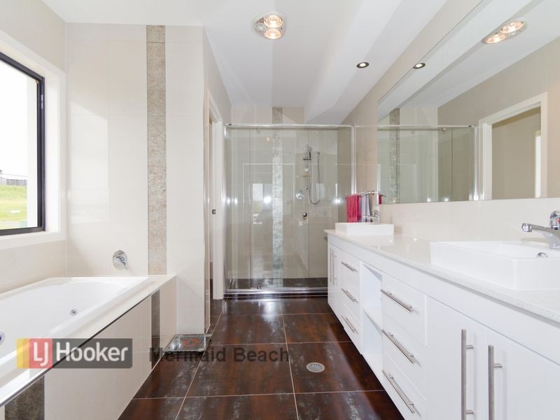 35 Village High Crescent, Coomera Waters QLD 4209