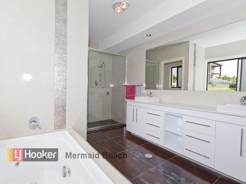 35 Village High Crescent, Coomera Waters QLD 4209