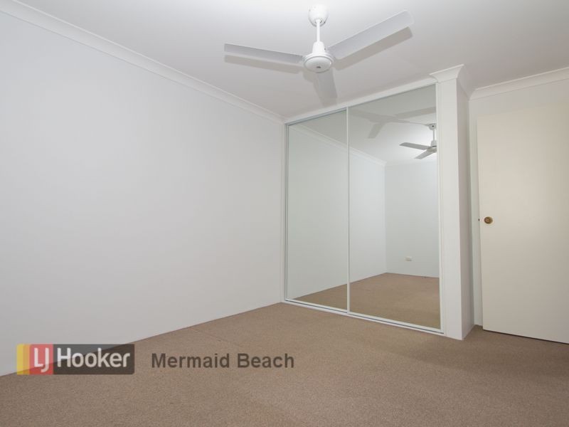 1/116 Petrel Avenue, Mermaid Beach QLD 4218